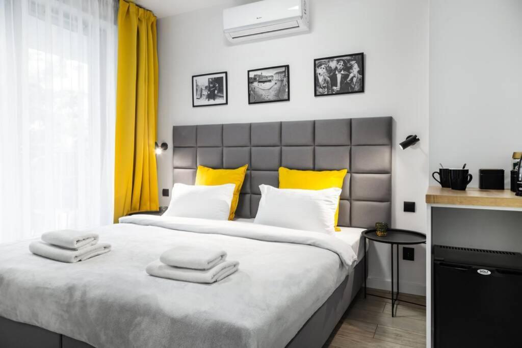 Househost Apartment: Miodowa 42/8A Street Krakkó Kültér fotó